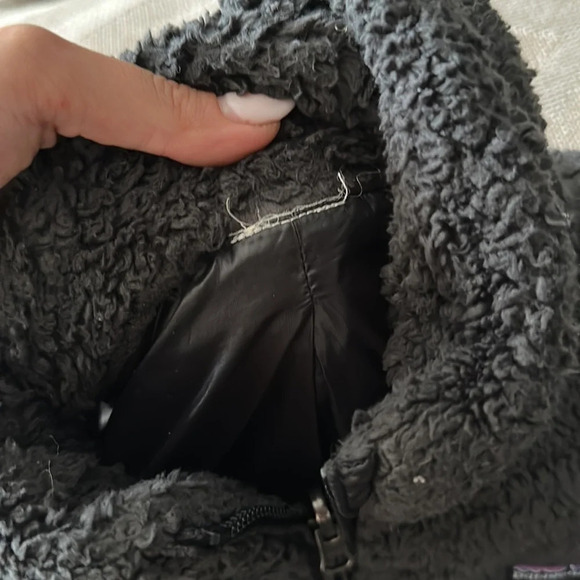 Patagonia Reversible Vest - Picture 4 of 10